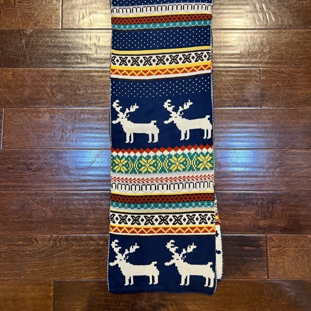 New Festive Reindeer Knit Scarf 76”